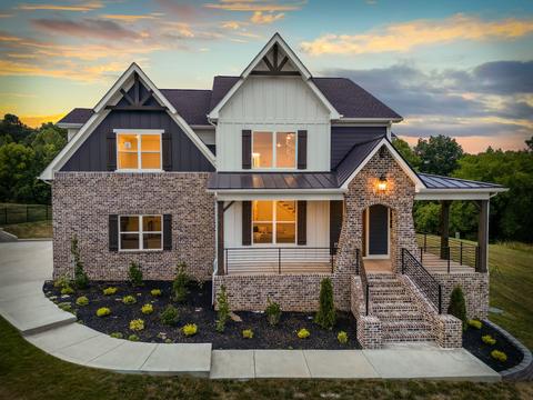 3035 Wedgewood Dr, Greenbrier, TN 37073