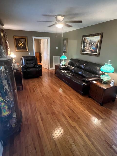 6 Allison Dr, Loretto, TN 38469 photo 4
