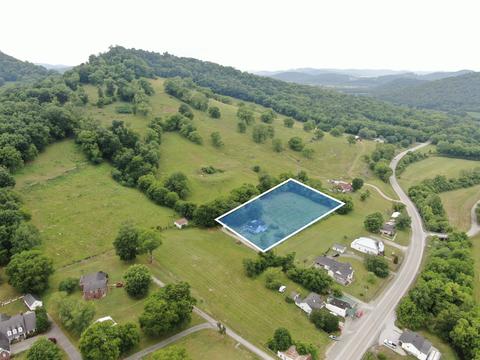 6 Clarence Ln, Elmwood, TN 38560