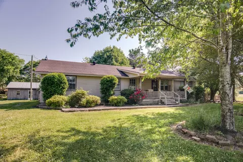 804 Chestnut Grove Rd, Pulaski, TN 38478