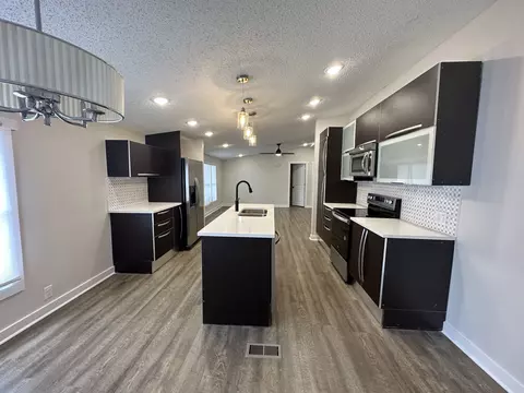 807 Jenkins Ct, Smyrna, TN 37167