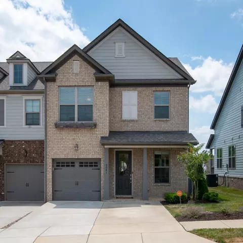 3041 Sassafras Ln, Thompsons Station, TN 37179