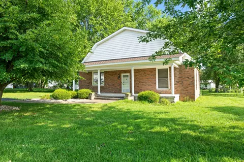 152 E Mill St E, Crofton, KY 42217 photo 3