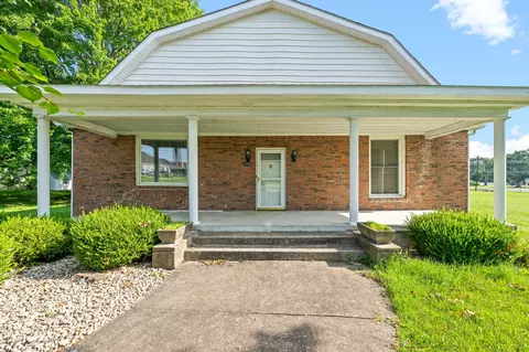 152 E Mill St E, Crofton, KY 42217
