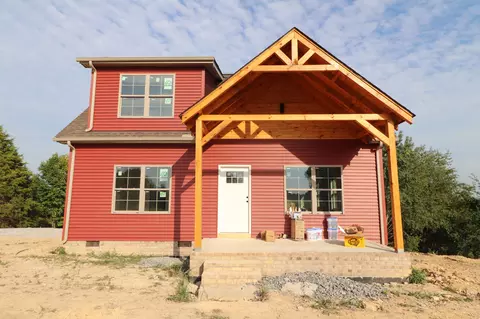 3514 Oakdale Rd, Westmoreland, TN 37186
