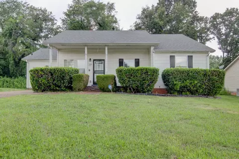 214 Short St, Clarksville, TN 37042