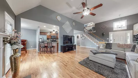3281 Timberdale Dr, Clarksville, TN 37042