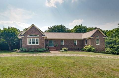 1426 Mooresville Pike, Columbia, TN 38401