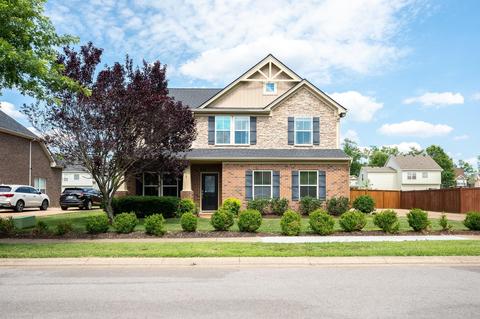 2933 Weston Blvd, Murfreesboro, TN 37128