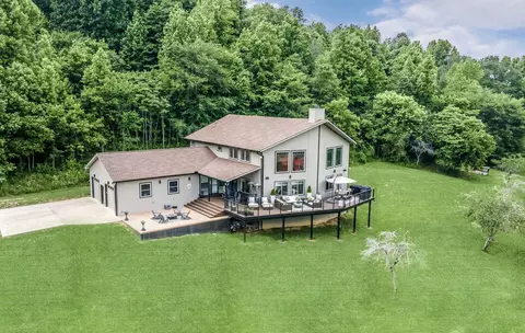 2794 Brown Hollow Rd, Columbia, TN 38401