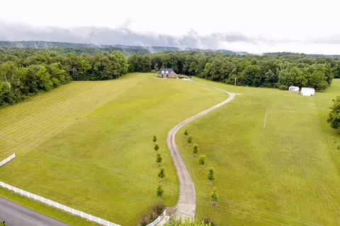1162 Hollow Springs Rd, Woodbury, TN 37190
