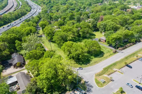709 Lambert Dr, Nashville, TN 37220