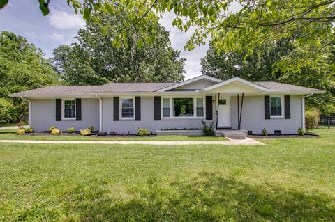 210 Juliet Ave, Murfreesboro, TN 37130