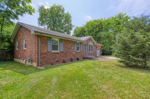 118 S Valley Rd, Hendersonville, TN 37075