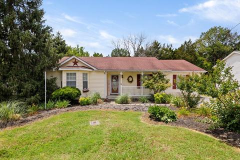 578 Woodcrest Dr, La Vergne, TN 37086
