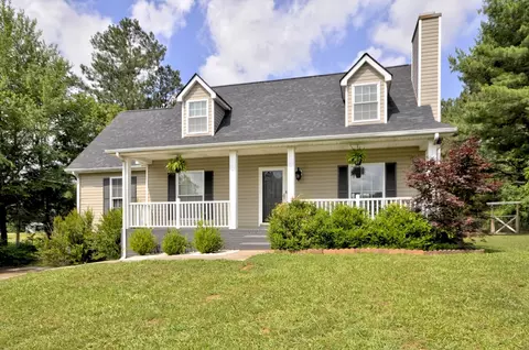 3190 Lylewood Rd, Woodlawn, TN 37191