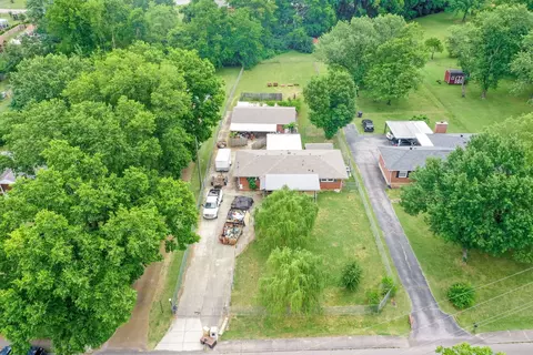 2910 Rich Acres Dr, Nashville, TN 37207
