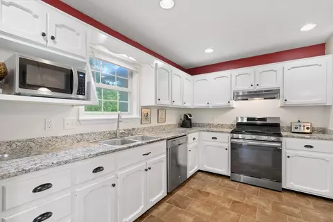 306 Chestnut Ter, Spring Hill, TN 37174 photo 9