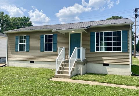 314 Jackson St, Lawrenceburg, TN 38464