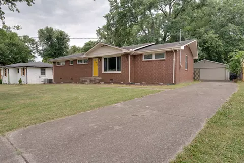 302 Belinda Dr, Hermitage, TN 37076