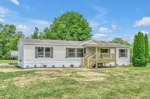 1870 Parker Rd, Manchester, TN 37355