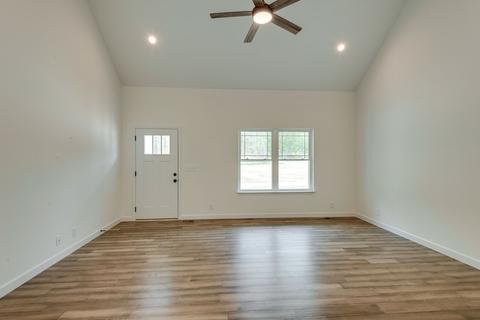 774 Lucas Rd, Dickson, TN 37055 photo 3