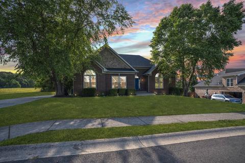 1142 Presto Ct, Adams, TN 37010