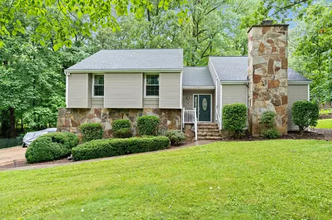 116 Lake Crest Ln, Tullahoma, TN 37388