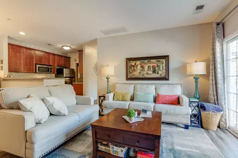 8221 Lenox Creekside Dr #8, Antioch, TN 37013