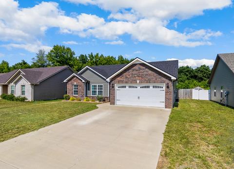 620 Hollow Crst, Clarksville, TN 37042