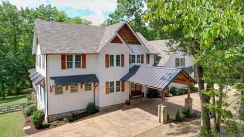 1443 Sneed Rd W, Franklin, TN 37069