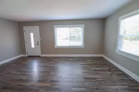 121 Maple St, Jackson, TN 38301 photo 5