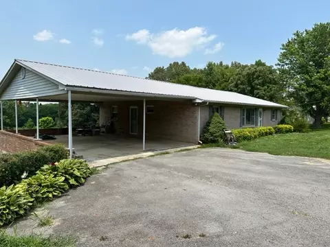 3950 Viola Rd, Mcminnville, TN 37110