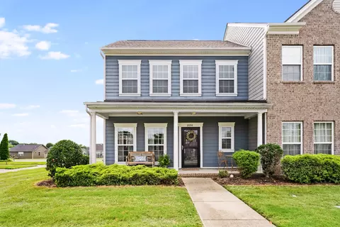 2054 Hemlock Dr, Spring Hill, TN 37174