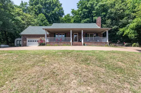 4398 Covey Hollow Rd, Culleoka, TN 38451
