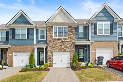 3723 Timber Bark Ct, Smyrna, TN 37167