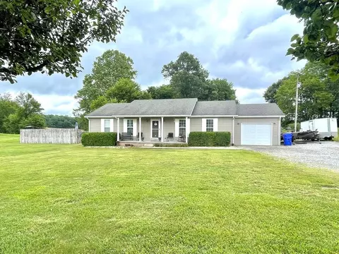 13710 Greenville Rd N, Crofton, KY 42217