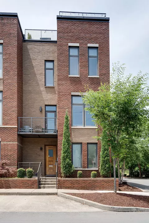 416 Van Buren St, Nashville, TN 37208