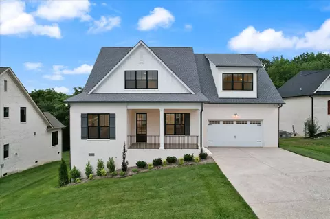 405 Arrow Ct, Hendersonville, TN 37075