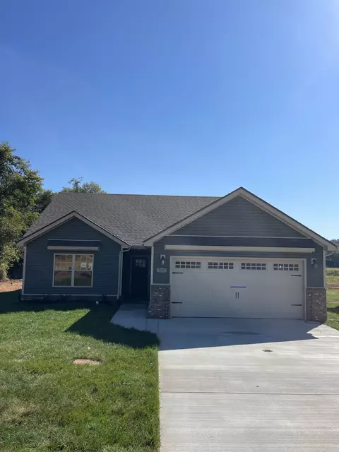 48 Cardinal Ct, Clarksville, TN 37042