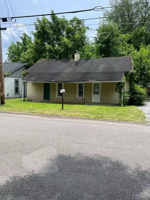 418 Forrest St, Murfreesboro, TN 37130