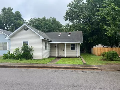 319 S Highland Ave, Murfreesboro, TN 37130