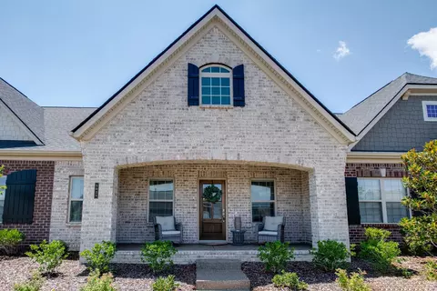 5025 Flatwater St, Franklin, TN 37064