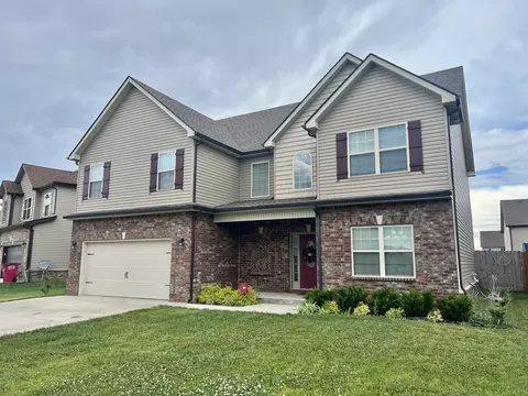 1505 Kestrel Dr, Clarksville, TN 37040