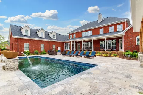 1403 Buckingham Dr, Murfreesboro, TN 37129