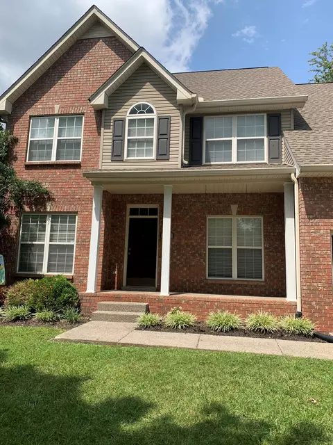 2707 Adobe Hills Pl, Thompsons Station, TN 37179