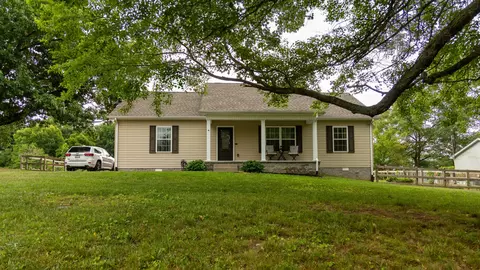 774 Halltown Rd, Portland, TN 37148
