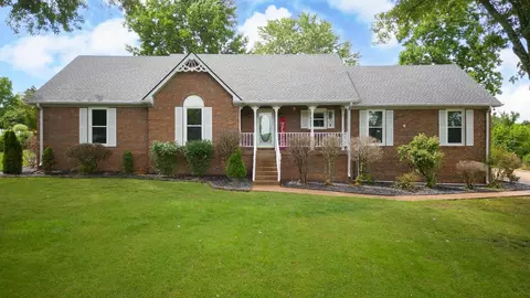 1842 Hidden Ridge Cir, Mount Juliet, TN 37122