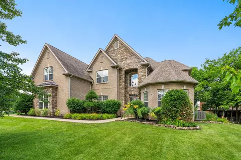 3355 Clovercroft Dr, Murfreesboro, TN 37130