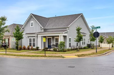 2044 Kirkwall Dr, Nolensville, TN 37135